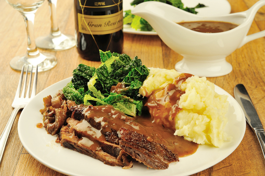 Food Photographer Dordogne, France. Reg is a leading food photographer based in Dordogne with over 25 years experience as a commercial photographer. His work used by major brands, hotels, restaurants, producers and magazines.