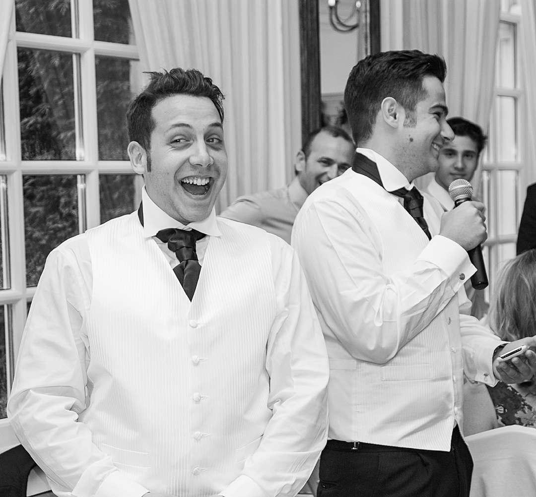 Wedding photographer for weddings in Dordogne near Eymet, Bergerac, Beaumont, Ruffec, Monpazier, Villereal, Issigeac by an English photographer,