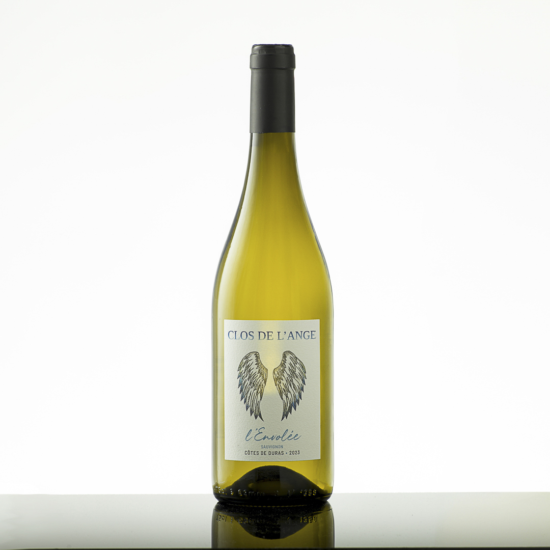 Wine Product Photographer Dordogne | Product photographers | business product photography | Eymet, Beaumont, Monpazier, Monflanquin, Ruffec, Perigueux, Bergerac, Villereal, Issigeac, Fumel