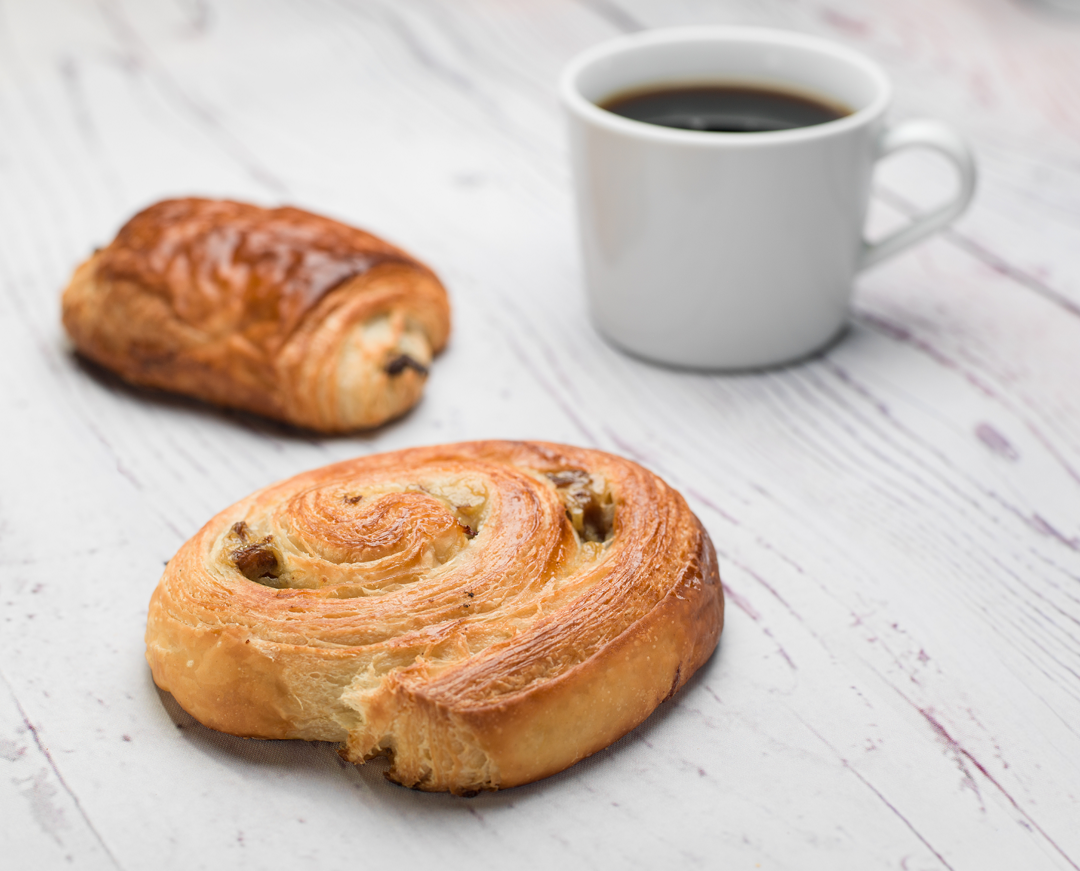 food photographer based in Dordogne with over 25 years experience as a commercial photographer. His work used by major brands, hotels, restaurants, producers and magazines. He covers Bordeaux, Bergerac, Limoges, Perigueux, Toulouse