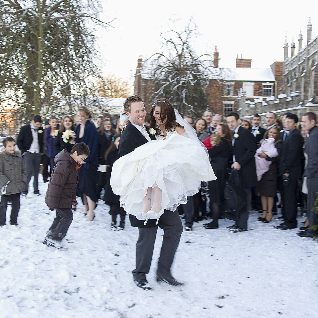 Wedding Photographers Dordogne, France | Wedding photographer | Dordogne | Eymet, Bergerac, Beaumont, Ruffec, Monpazier, Villereal, Issigeac, Monflanquin | Best wedding photographers Dordogne | Prices 